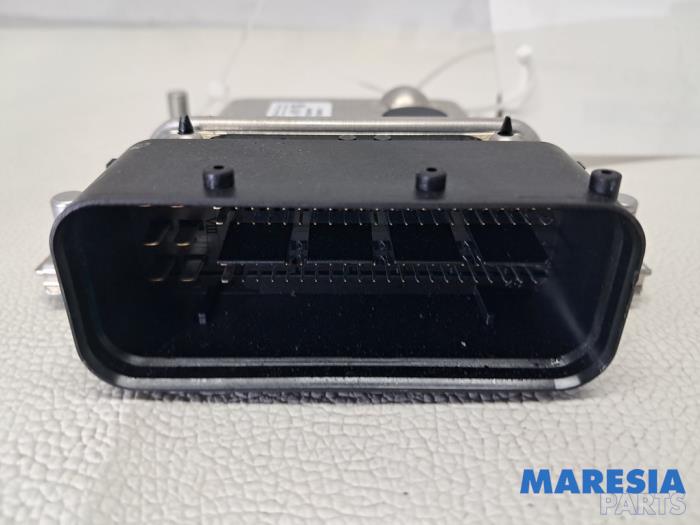 Adblue Computer van een Renault Trafic (1FL/2FL/3FL/4FL) 1.6 dCi 145 Twin Turbo 2019