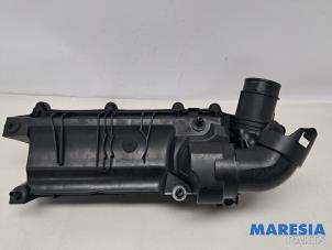 Gebruikte Luchtfilterhuis Peugeot 3008 I (0U/HU) 1.6 16V THP 150 Prijs € 35,00 Margeregeling aangeboden door Maresia Parts