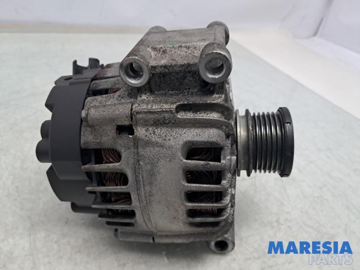 Gebruikte Dynamo Peugeot 3008 I (0U/HU) 1.6 16V THP 150 Prijs € 50,00 Margeregeling aangeboden door Maresia Parts