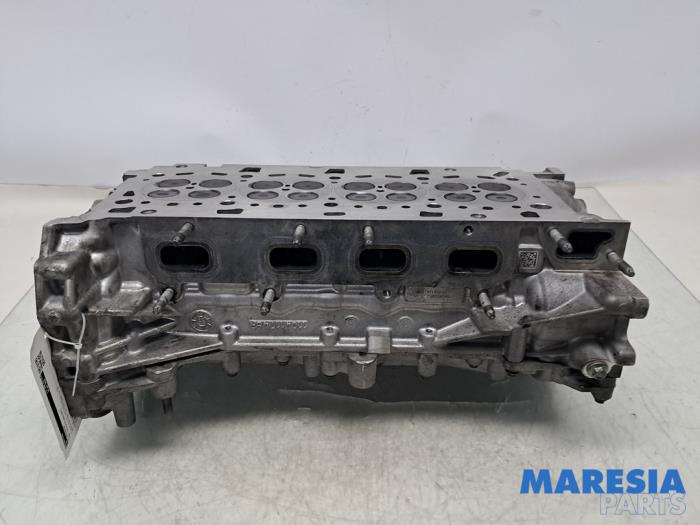 Gebruikte Cilinderkop Fiat Talento 2.0 EcoJet BiTurbo 145 Prijs € 907,50 Inclusief btw aangeboden door Maresia Parts