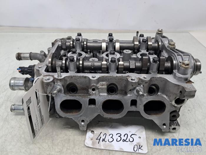 Gebruikte Cilinderkop Peugeot 107 1.0 12V Prijs € 157,50 Margeregeling aangeboden door Maresia Parts