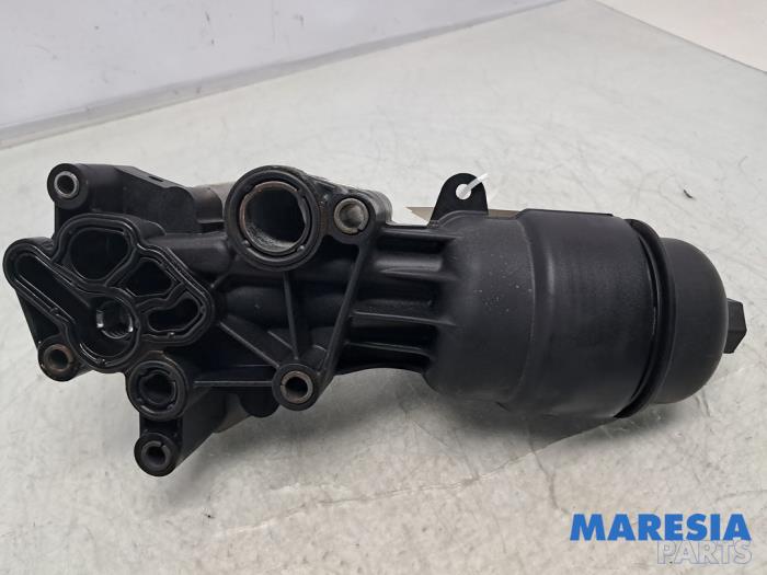 Gebruikte Oliefilterhuis Fiat Panda (312) 0.9 TwinAir Turbo 85 Prijs € 109,99 Margeregeling aangeboden door Maresia Parts