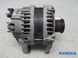 Gebruikte Dynamo Renault Trafic (1FL/2FL/3FL/4FL) 1.6 dCi 145 Twin Turbo Prijs € 90,75 Inclusief btw aangeboden door Maresia Parts