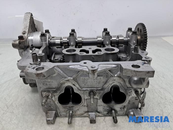 Gebruikte Cilinderkop Fiat Panda (312) 0.9 TwinAir Turbo 85 Prijs € 150,00 Margeregeling aangeboden door Maresia Parts
