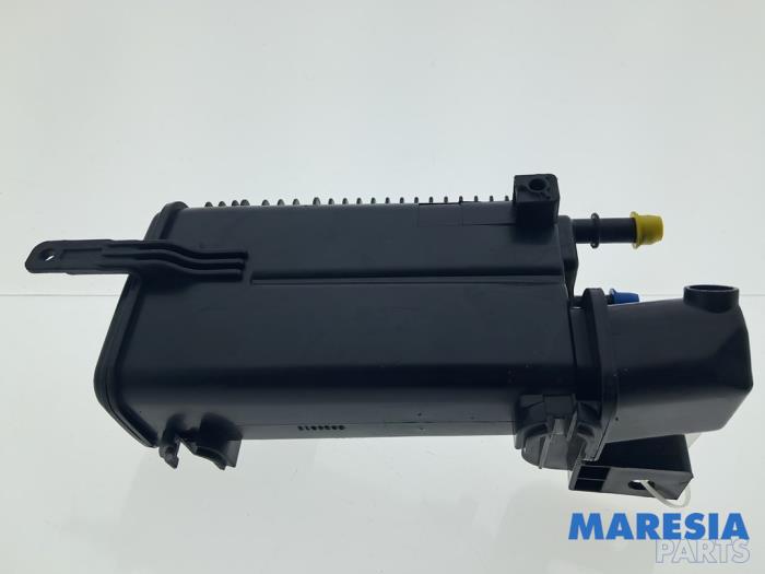 Gebruikte Koolstoffilter Citroen C4 Picasso (UD/UE/UF) 1.6 16V THP 155 Prijs € 34,99 Margeregeling aangeboden door Maresia Parts