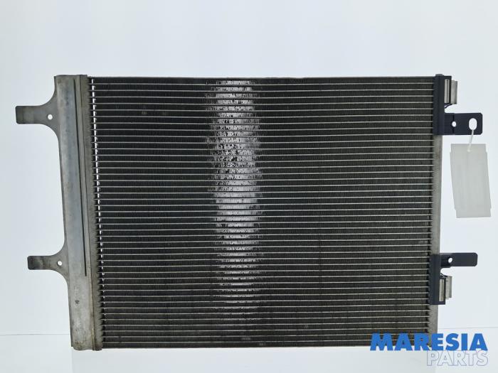 Gebruikte Airco Condensor Peugeot 308 (L3/L8/LB/LH/LP) 1.6 16V THP Prijs € 75,00 Margeregeling aangeboden door Maresia Parts