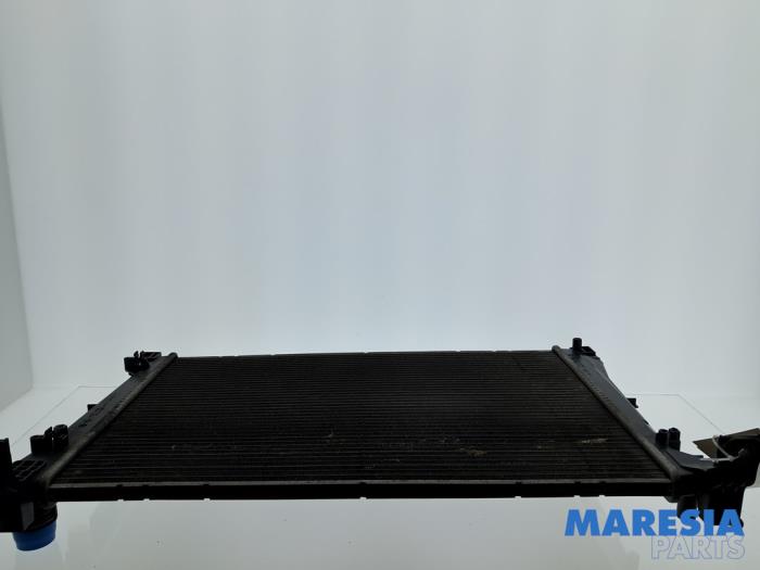 Gebruikte Radiateur Opel Combo 1.3 CDTI 16V Prijs € 90,75 Inclusief btw aangeboden door Maresia Parts