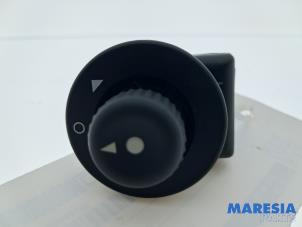 Gebruikte Spiegel Schakelaar Citroen Berlingo Cinqspace, Multispace 1.6 VTi 120 16V Prijs € 15,00 Margeregeling aangeboden door Maresia Parts