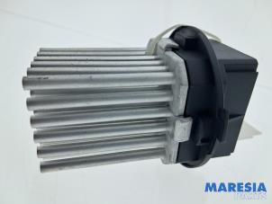 Gebruikte Kachel Weerstand Citroen C3 (SC) 1.6 16V VTi 120 Prijs € 25,00 Margeregeling aangeboden door Maresia Parts