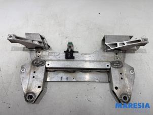 Gebruikte Subframe Peugeot 2008 (UD/UK/UR/US/UX) 1.2 VTi 12V PureTech 100 Prijs € 320,00 Margeregeling aangeboden door Maresia Parts