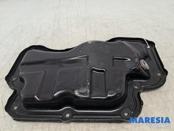 Gebruikte Carterpan Renault Clio IV Estate/Grandtour (7R) 0.9 Energy TCE 90 12V Prijs € 25,00 Margeregeling aangeboden door Maresia Parts