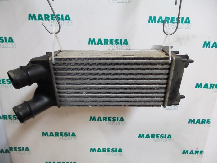 Gebruikte Intercooler Peugeot Partner Tepee (7A/B/C/D/E/F/G/J/P/S) 1.6 HDI 75 Prijs € 30,25 Inclusief btw aangeboden door Maresia Parts