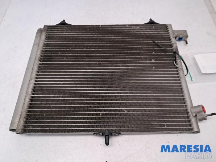 Gebruikte Airco Condensor Peugeot 208 I (CA/CC/CK/CL) 1.2 Vti 12V PureTech 82 Prijs € 40,00 Margeregeling aangeboden door Maresia Parts