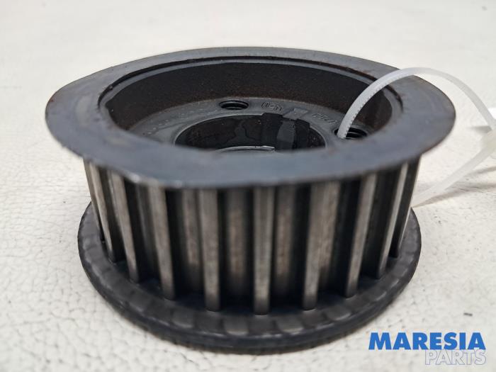 Gebruikte Krukas Tandwiel Alfa Romeo 159 Sportwagon (939BX) 1.8 TBi 16V Prijs € 55,75 Margeregeling aangeboden door Maresia Parts