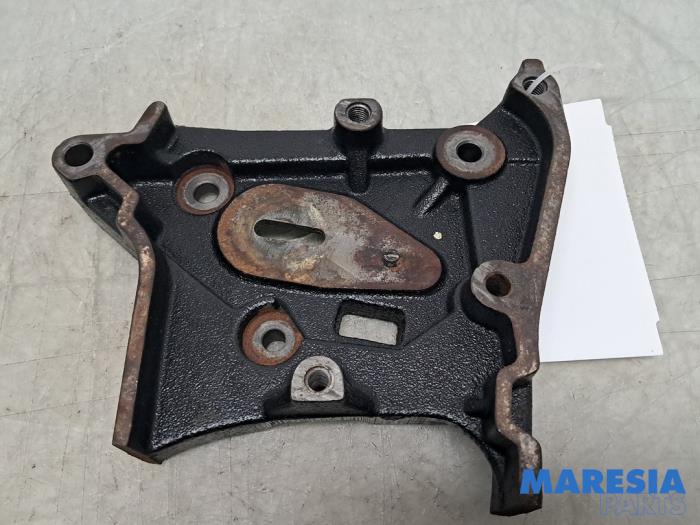 Gebruikte Motorrubber Alfa Romeo 159 Sportwagon (939BX) 1.8 TBi 16V Prijs € 50,00 Margeregeling aangeboden door Maresia Parts
