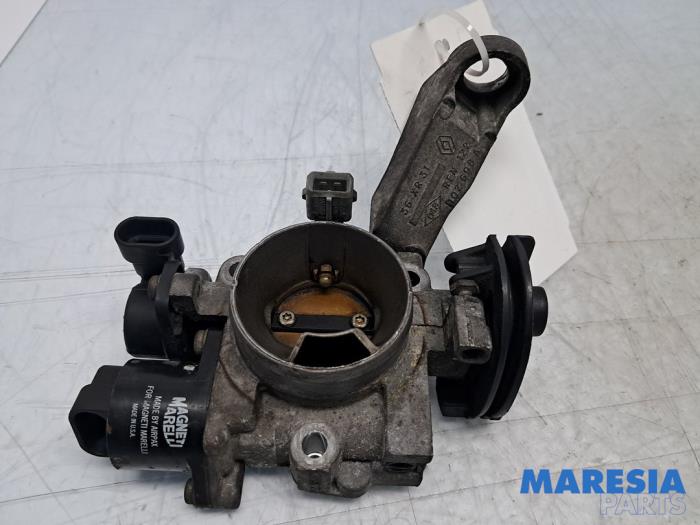 Gebruikte Gasklephuis Renault Twingo (C06) 1.2 Prijs € 50,00 Margeregeling aangeboden door Maresia Parts