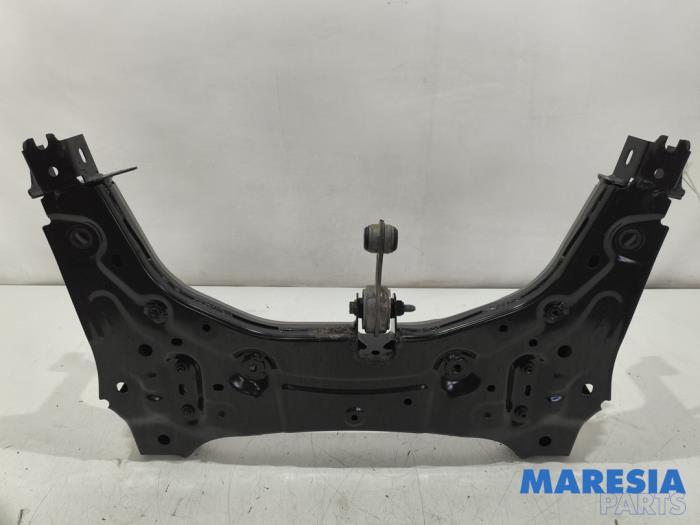 Gebruikte Subframe Renault Clio V (RJAB) 1.0 TCe 100 12V Prijs € 220,00 Margeregeling aangeboden door Maresia Parts