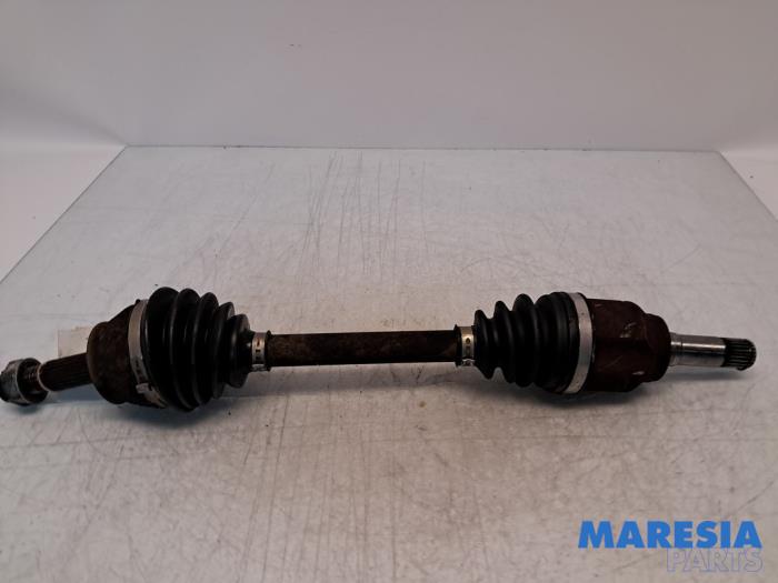 Gebruikte Aandrijfas links-voor Fiat Punto Evo (199) 1.4 16V MultiAir Start&Stop Prijs € 60,00 Margeregeling aangeboden door Maresia Parts