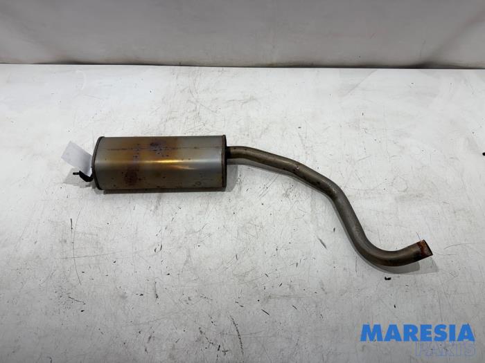 Gebruikte Uitlaat Middendemper Opel Adam 1.0 Ecotec 12V SIDI Turbo Prijs € 69,99 Margeregeling aangeboden door Maresia Parts
