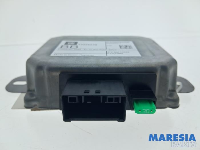 Gebruikte Telefoon Module Opel Adam 1.0 Ecotec 12V SIDI Turbo Prijs € 25,00 Margeregeling aangeboden door Maresia Parts
