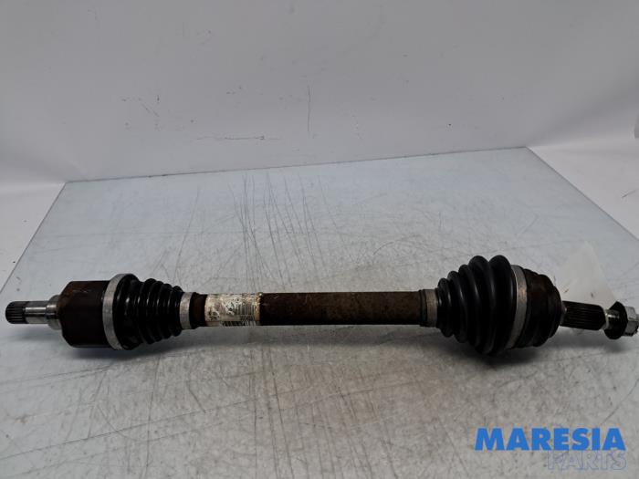 Gebruikte Steekas links-voor Peugeot 308 (L3/L8/LB/LH/LP) 1.6 16V THP Prijs € 69,99 Margeregeling aangeboden door Maresia Parts