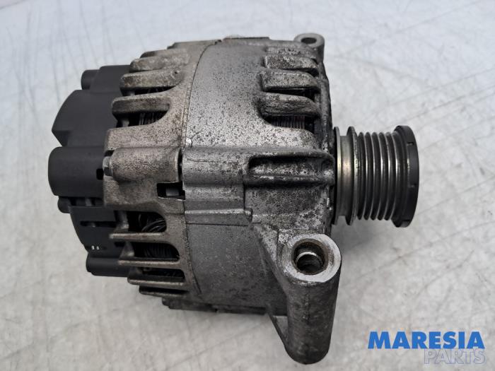 Gebruikte Dynamo Peugeot 308 (L3/L8/LB/LH/LP) 1.6 16V THP Prijs € 49,00 Margeregeling aangeboden door Maresia Parts