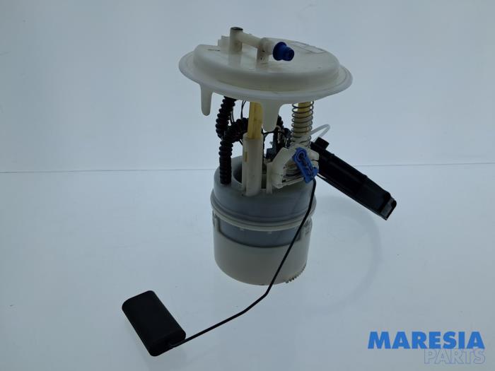 Gebruikte Tank element Pomp Citroen DS3 (SA) 1.6 16V VTS THP 155 Prijs € 45,00 Margeregeling aangeboden door Maresia Parts