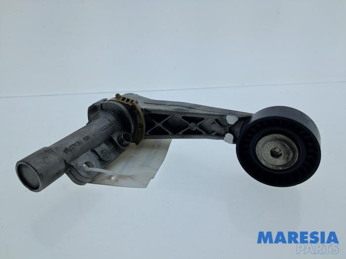 Gebruikte Spanrol Multiriem Peugeot 308 CC (4B) 1.6 VTI 16V Prijs € 19,99 Margeregeling aangeboden door Maresia Parts