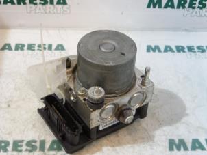 Gebruikte ABS Pomp Citroen C1 1.0 12V Prijs € 25,00 Margeregeling aangeboden door Maresia Parts