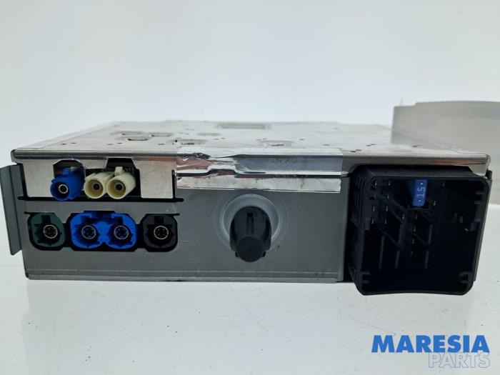 Gebruikte Radio module Citroen Jumpy 2.0 Blue HDI 120 Prijs € 242,00 Inclusief btw aangeboden door Maresia Parts