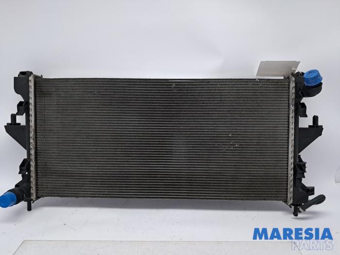 Gebruikte Radiateur Peugeot Boxer (U9) 2.2 HDi 110 Euro 5 Prijs € 42,35 Inclusief btw aangeboden door Maresia Parts