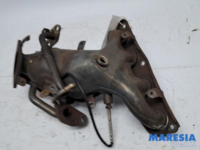 Gebruikte Katalysator Renault Arkana (RJLL) 1.6 E-Tech 145 16V Prijs € 387,20 Inclusief btw aangeboden door Maresia Parts