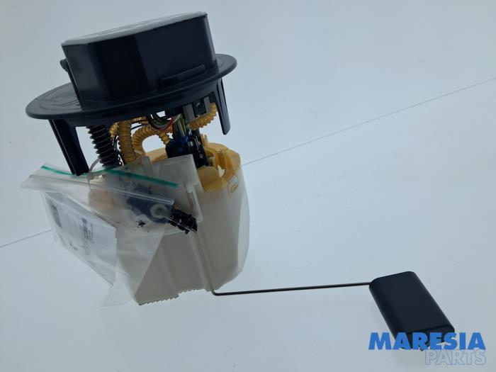 Gebruikte Tank element Pomp Citroen Jumpy 2.0 Blue HDI 150 Prijs € 60,49 Inclusief btw aangeboden door Maresia Parts