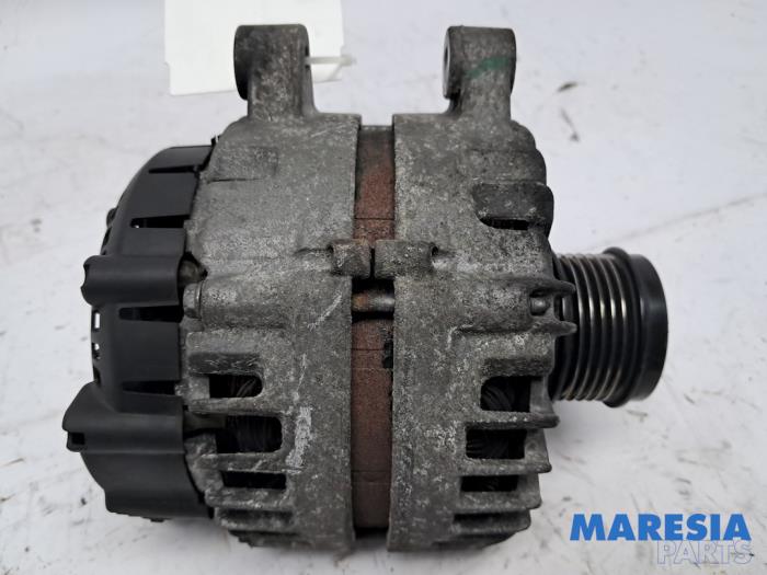 Gebruikte Dynamo Peugeot 308 SW (L4/L9/LC/LJ/LR) 1.6 BlueHDi 120 Prijs € 44,99 Margeregeling aangeboden door Maresia Parts