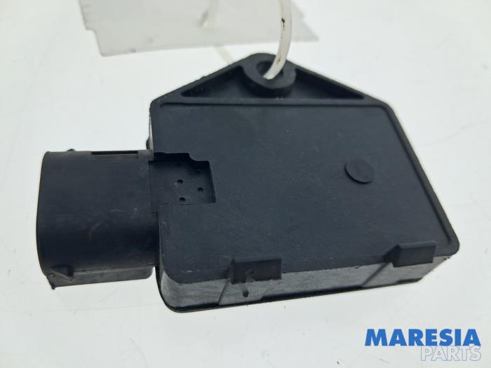Gebruikte Oliepeil sensor Fiat Ducato (250) 2.3 D 180 Multijet Prijs € 24,19 Inclusief btw aangeboden door Maresia Parts