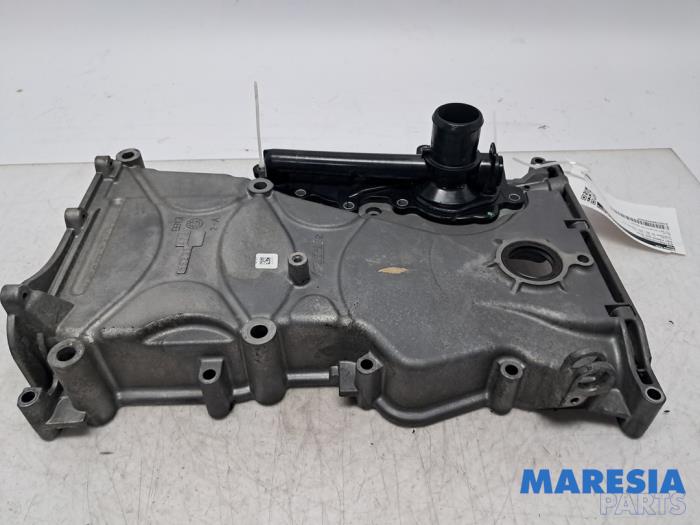 Gebruikte Distributiedeksel Fiat Panda (312) 0.9 TwinAir Turbo 85 Prijs € 50,00 Margeregeling aangeboden door Maresia Parts