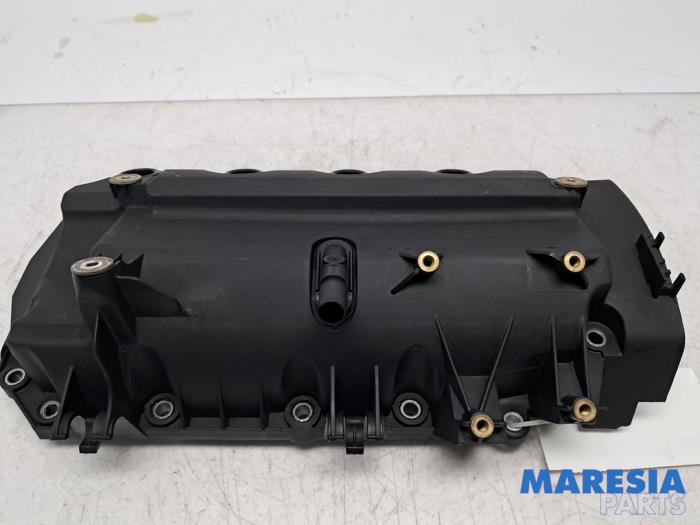 Gebruikte Kleppendeksel Renault Twingo II (CN) 1.2 16V Prijs € 39,99 Margeregeling aangeboden door Maresia Parts