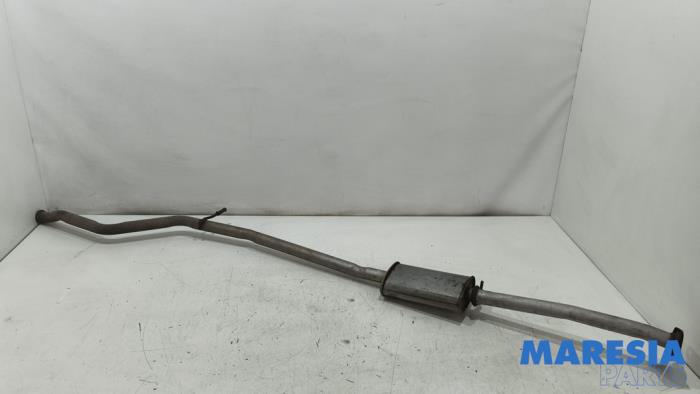 Gebruikte Uitlaat Middendemper Peugeot 206 CC (2D) 1.6 16V Prijs € 49,95 Margeregeling aangeboden door Maresia Parts
