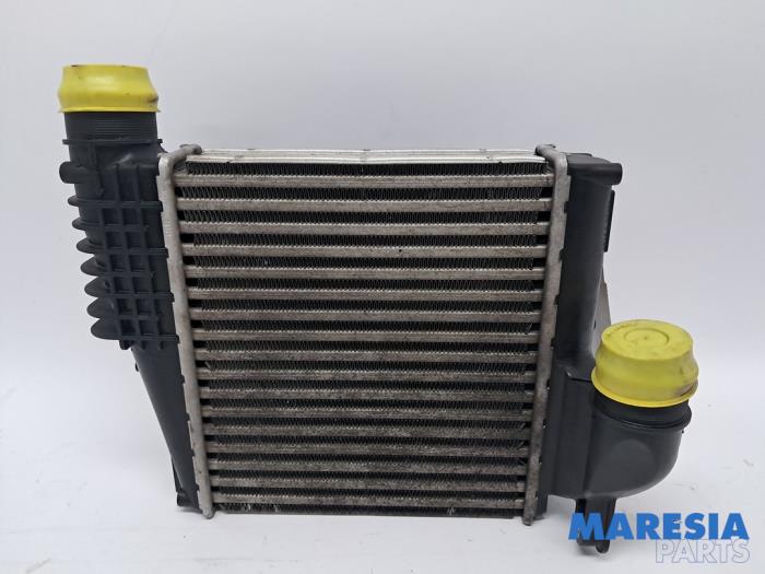 Gebruikte Intercooler Citroen Berlingo 1.5 BlueHDi 100 Prijs € 48,40 Inclusief btw aangeboden door Maresia Parts