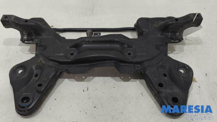 Gebruikte Subframe Citroen C3 (SX/SW) 1.2 12V e-THP PureTech 110 Prijs € 75,00 Margeregeling aangeboden door Maresia Parts
