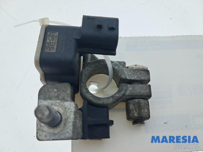Gebruikte Accu sensor Renault Kangoo Express (FW) 1.5 dCi 110 Prijs € 90,75 Inclusief btw aangeboden door Maresia Parts