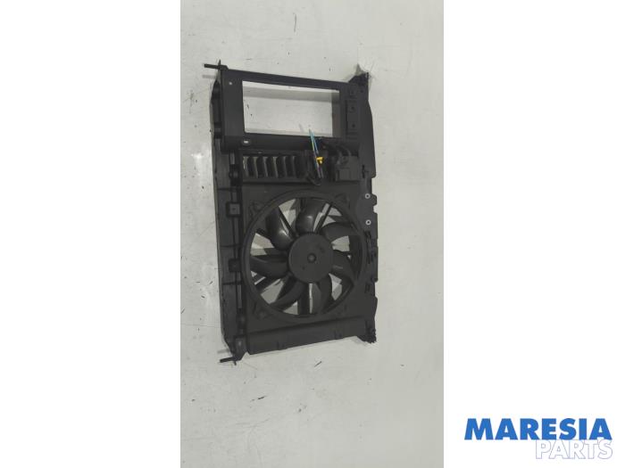 Gebruikte Voorfront Citroen Berlingo 1.6 BlueHDI 75 Prijs € 90,75 Inclusief btw aangeboden door Maresia Parts