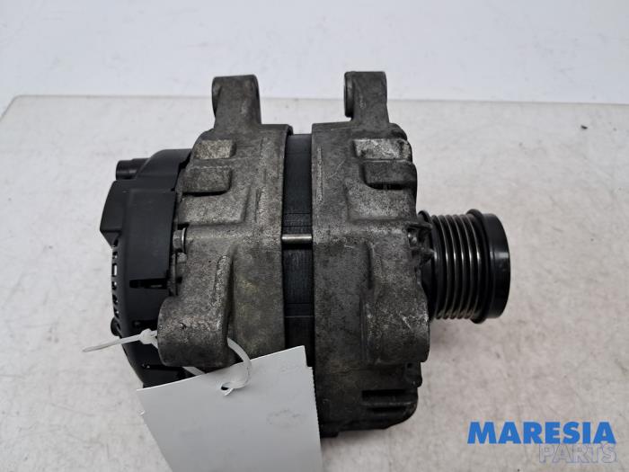 Gebruikte Dynamo Citroen Berlingo 1.6 BlueHDI 75 Prijs € 54,44 Inclusief btw aangeboden door Maresia Parts