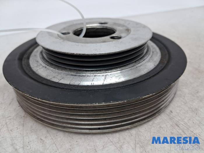 Gebruikte Krukas Poelie Citroen C3 (SC) 1.0 Vti 68 12V Prijs € 19,95 Margeregeling aangeboden door Maresia Parts