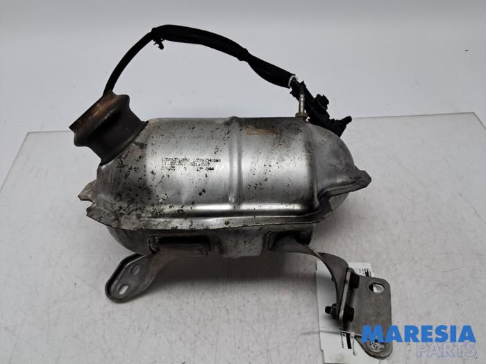 Gebruikte Katalysator Opel Movano 2.2 D 140 Prijs € 361,79 Inclusief btw aangeboden door Maresia Parts