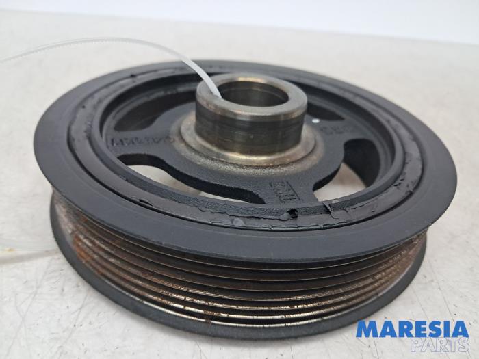 Gebruikte Krukas Poelie Renault Captur I (2R) 1.2 TCE 16V EDC Prijs € 28,95 Margeregeling aangeboden door Maresia Parts