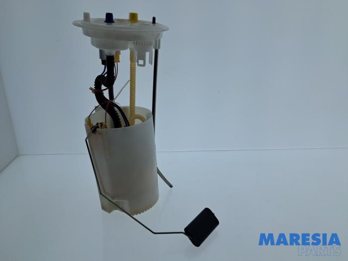 Gebruikte Tank element Pomp Opel Movano 2.2 D 140 Prijs € 145,20 Inclusief btw aangeboden door Maresia Parts