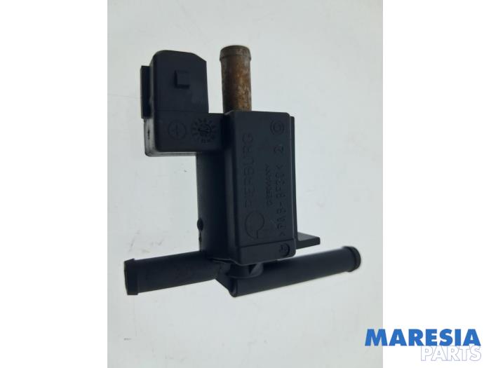 Gebruikte Turbodrukregelaar Renault Captur I (2R) 1.2 TCE 16V EDC Prijs € 29,00 Margeregeling aangeboden door Maresia Parts