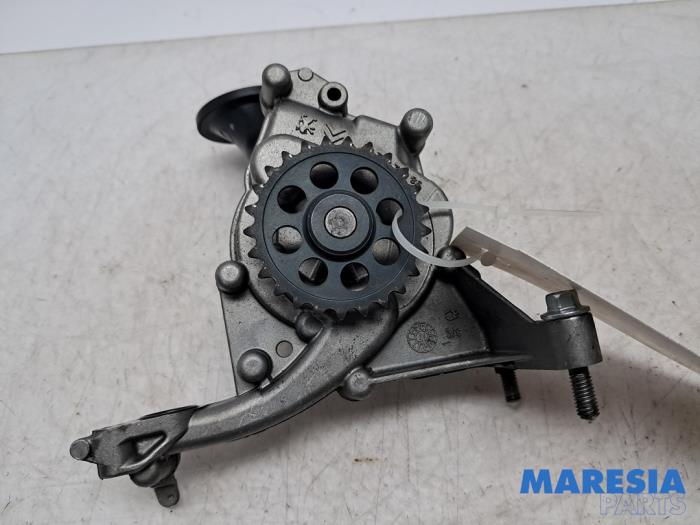 Gebruikte Oliepomp Citroen C3 (SX/SW) 1.2 Vti 12V PureTech Prijs € 89,95 Margeregeling aangeboden door Maresia Parts