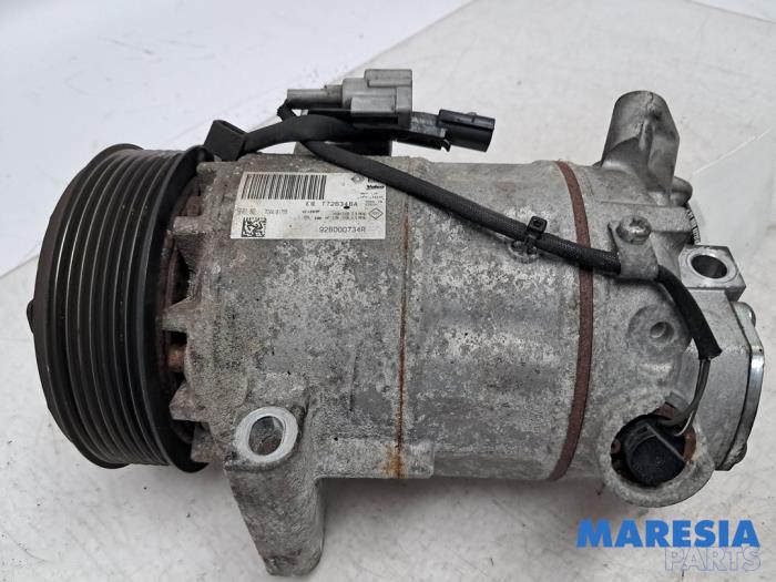 Gebruikte Aircopomp Renault Clio IV Estate/Grandtour (7R) 0.9 Energy TCE 90 12V Prijs € 100,00 Margeregeling aangeboden door Maresia Parts